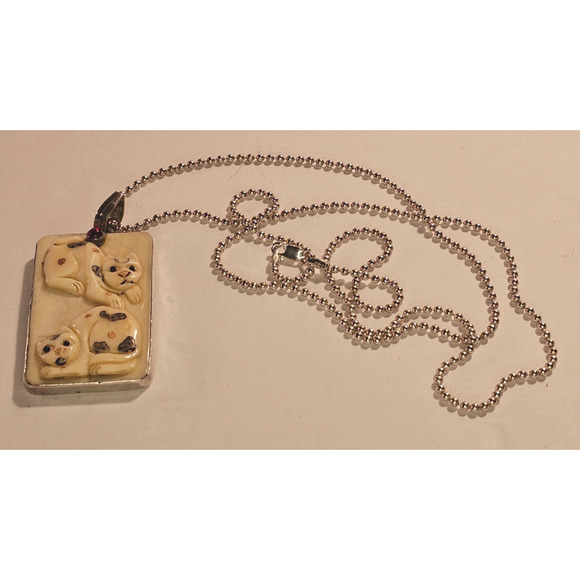 Sterling 30" Italy Necklace with Lovely Hand Carved Cat Pendant 1 7/8" long - Picture 1 of 5